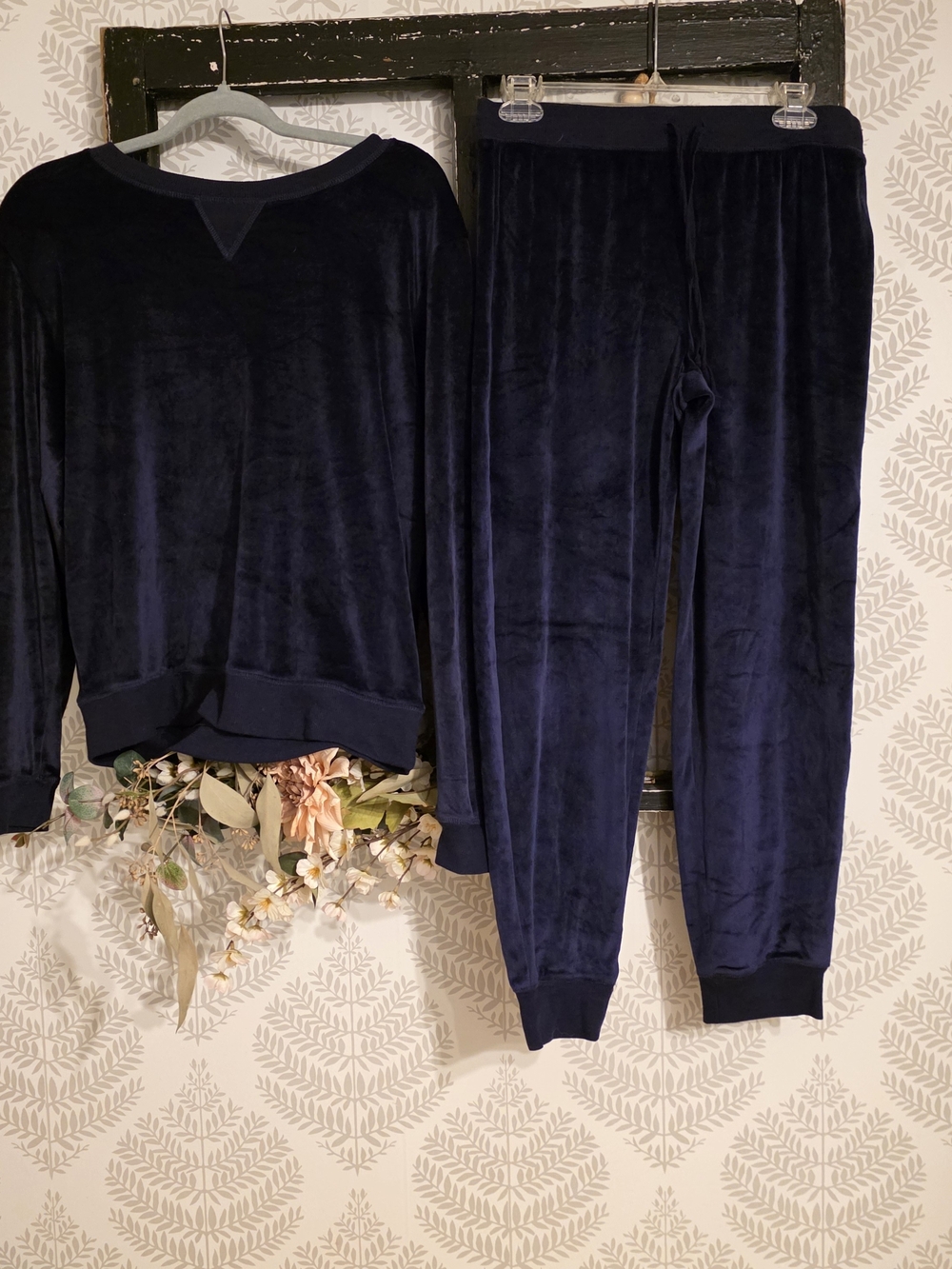 Honeydew Intimates Navy Velour Women's Pajama Set
